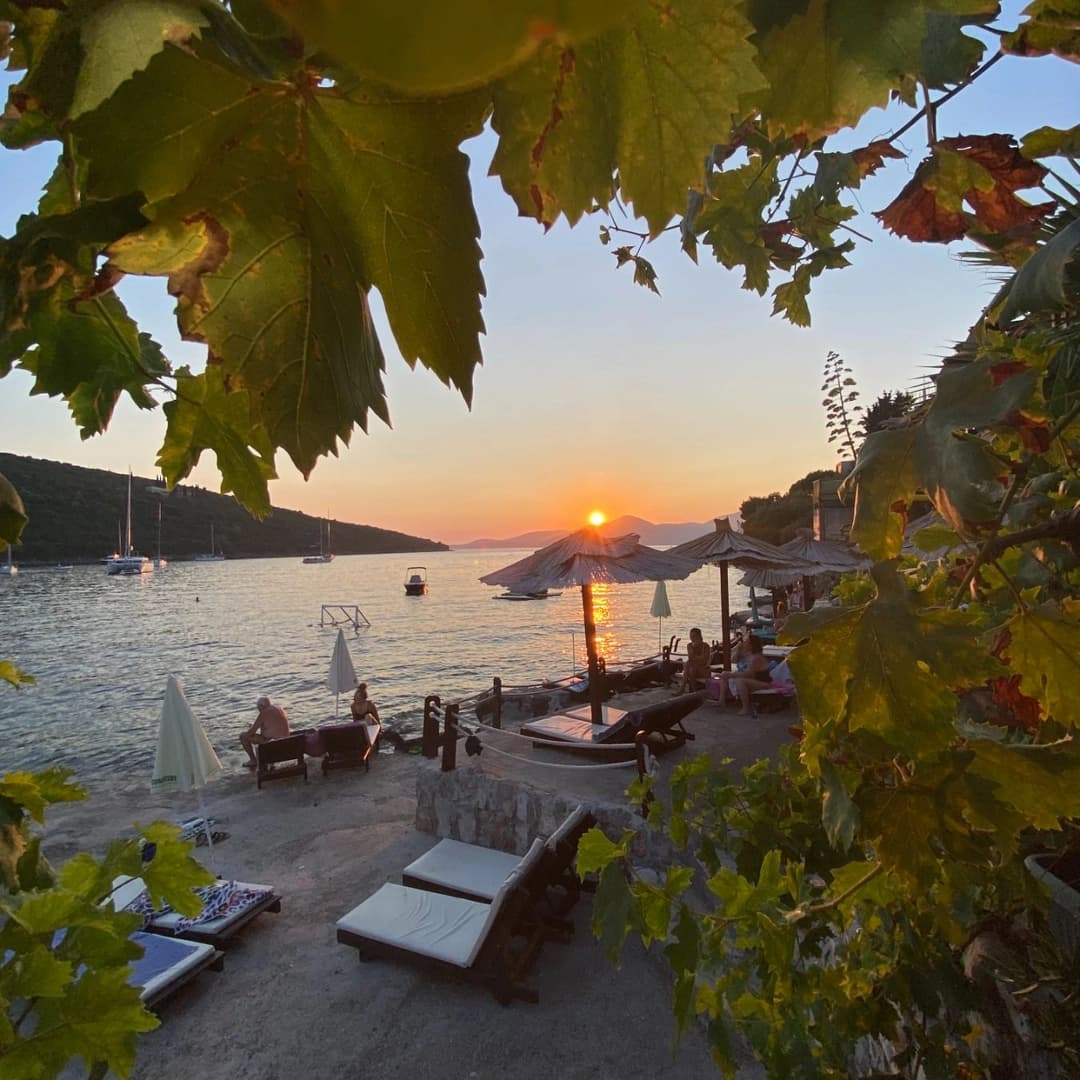 Between the islands and cities of the Adriatic: private sailing yacht cruise - photo 7