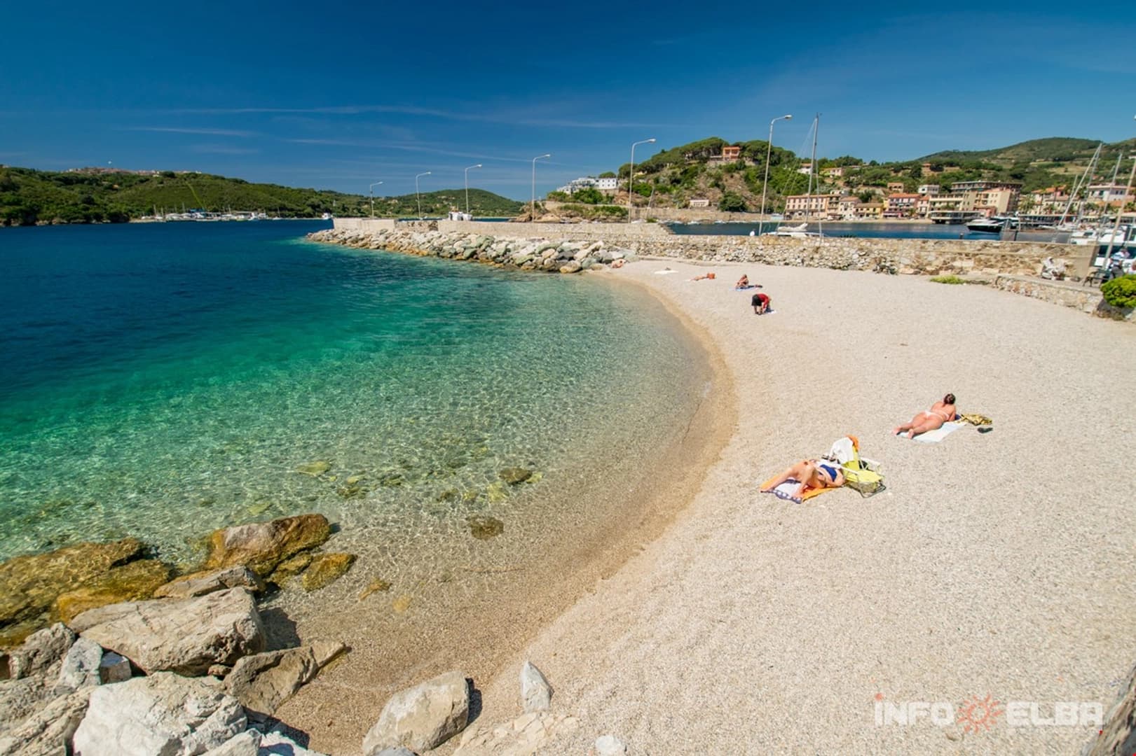 Lights off Elba: Coastal Cruise with Overnight Stop - photo 8