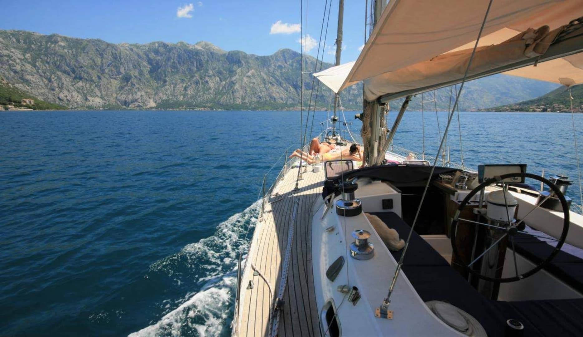 Sailing yacht trips - photo 8