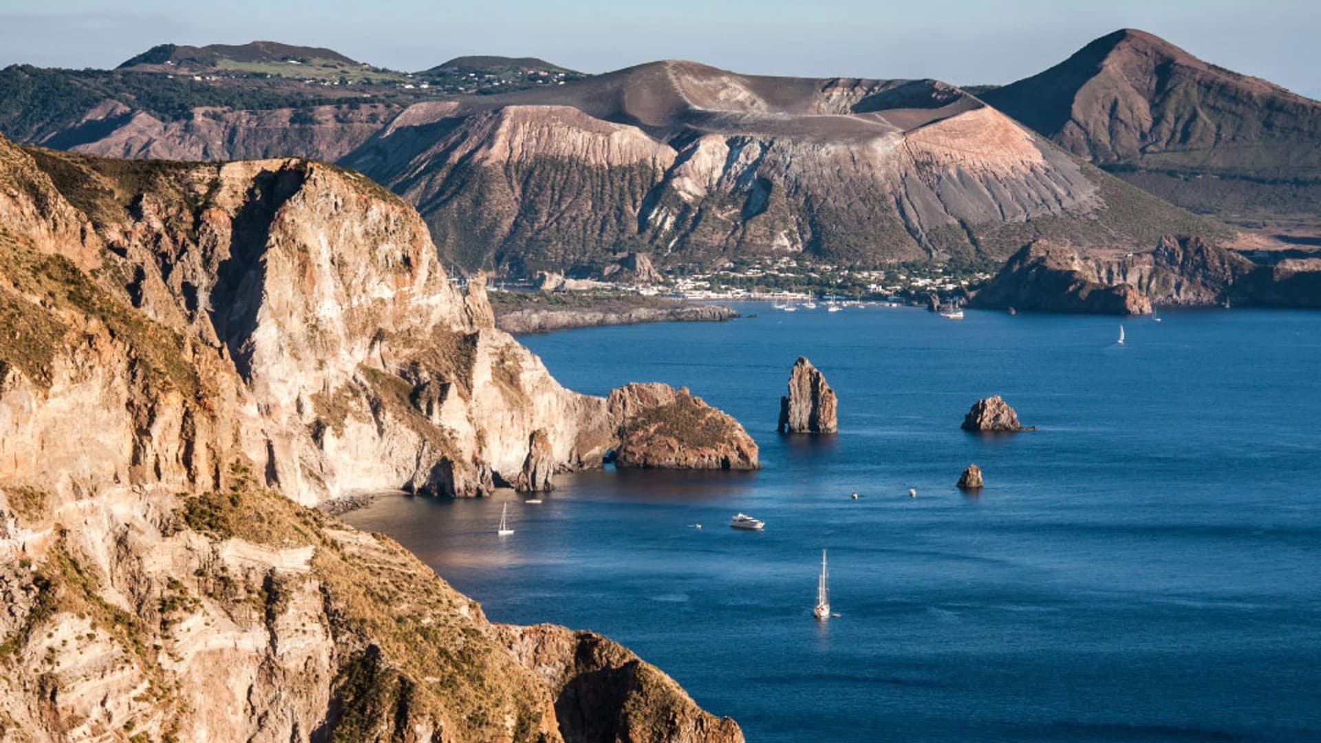 Tour of the Aeolian Islands on board the gulet "AEOLIAN ISLAND" - photo 9