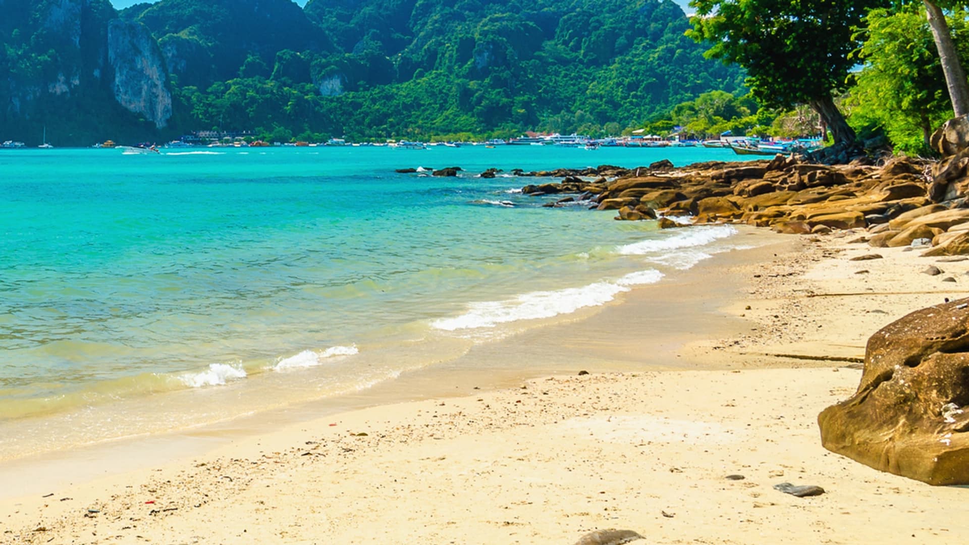 Caribbean Private Catamaran Cruises. Martinique - photo 10