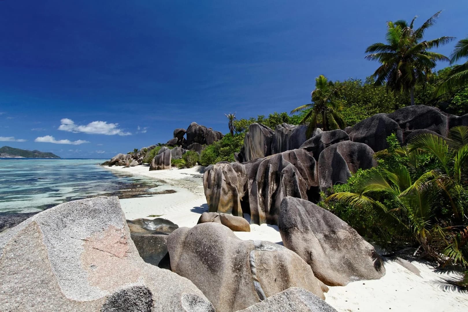 Vento di Liberta: The Seychelles with a Private Guide - photo 11