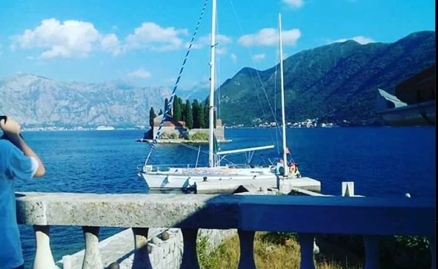 Fishing on a sailing yacht - boat photo
