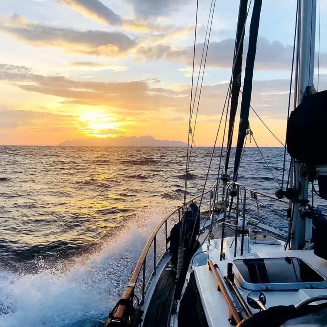 Day trip to beautiful Phangnga bay on a classic sailboat - photo 4