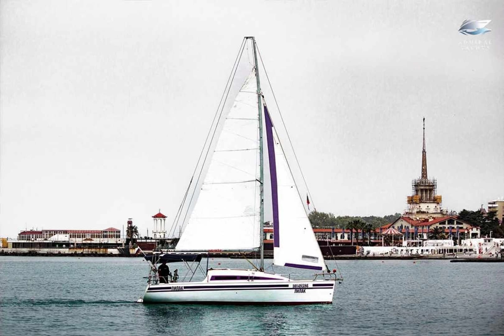 Yacht Lilac - photo