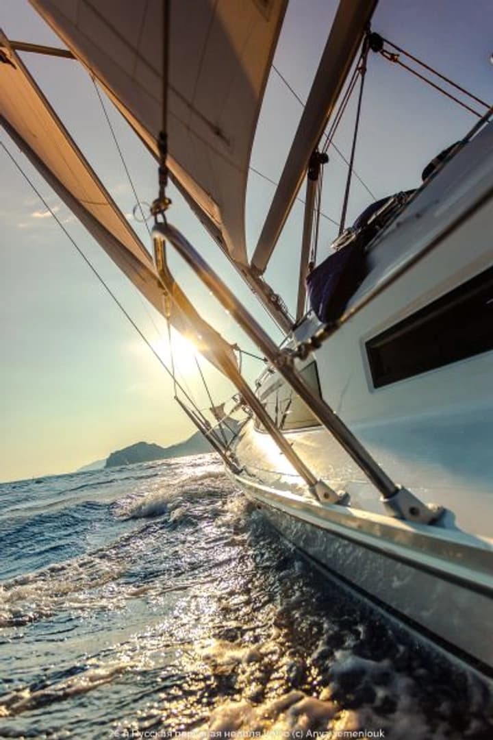 DALECO Sailing School