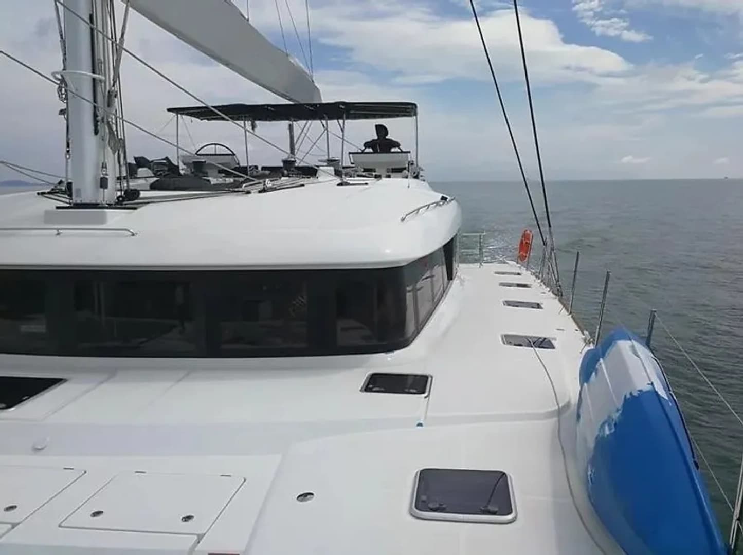 Lagoon 620 - photo 5