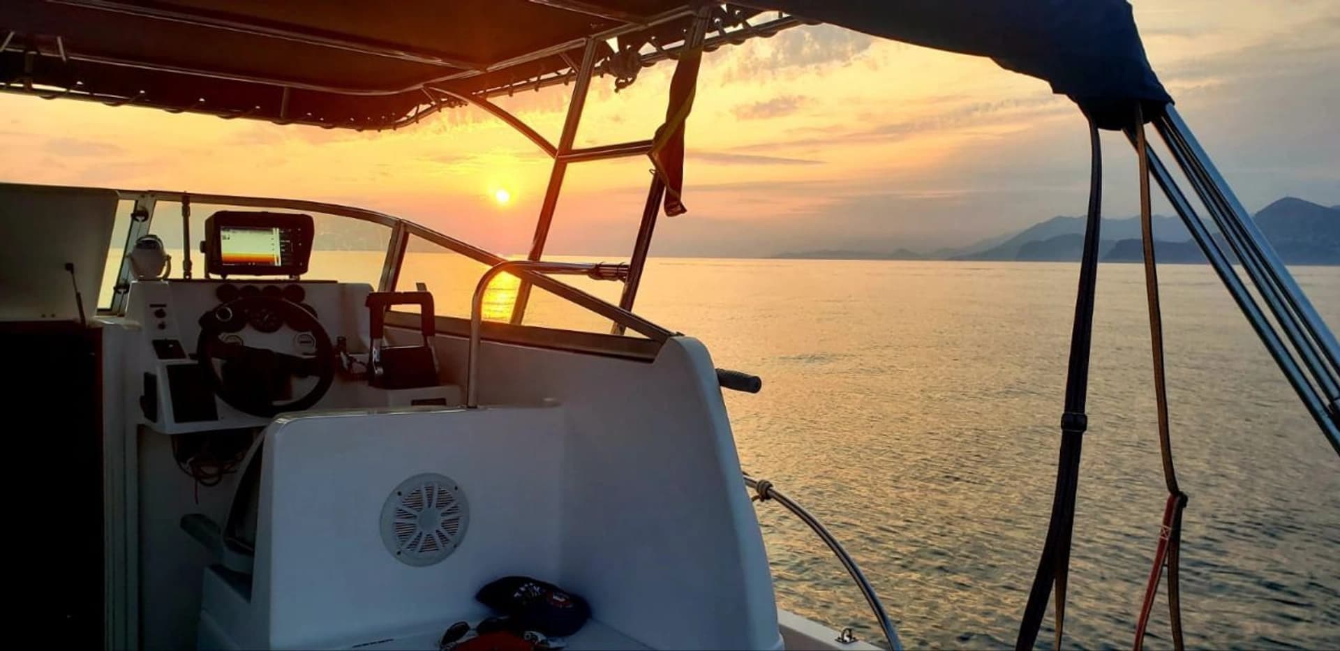 sightseeing boat trip - photo 7