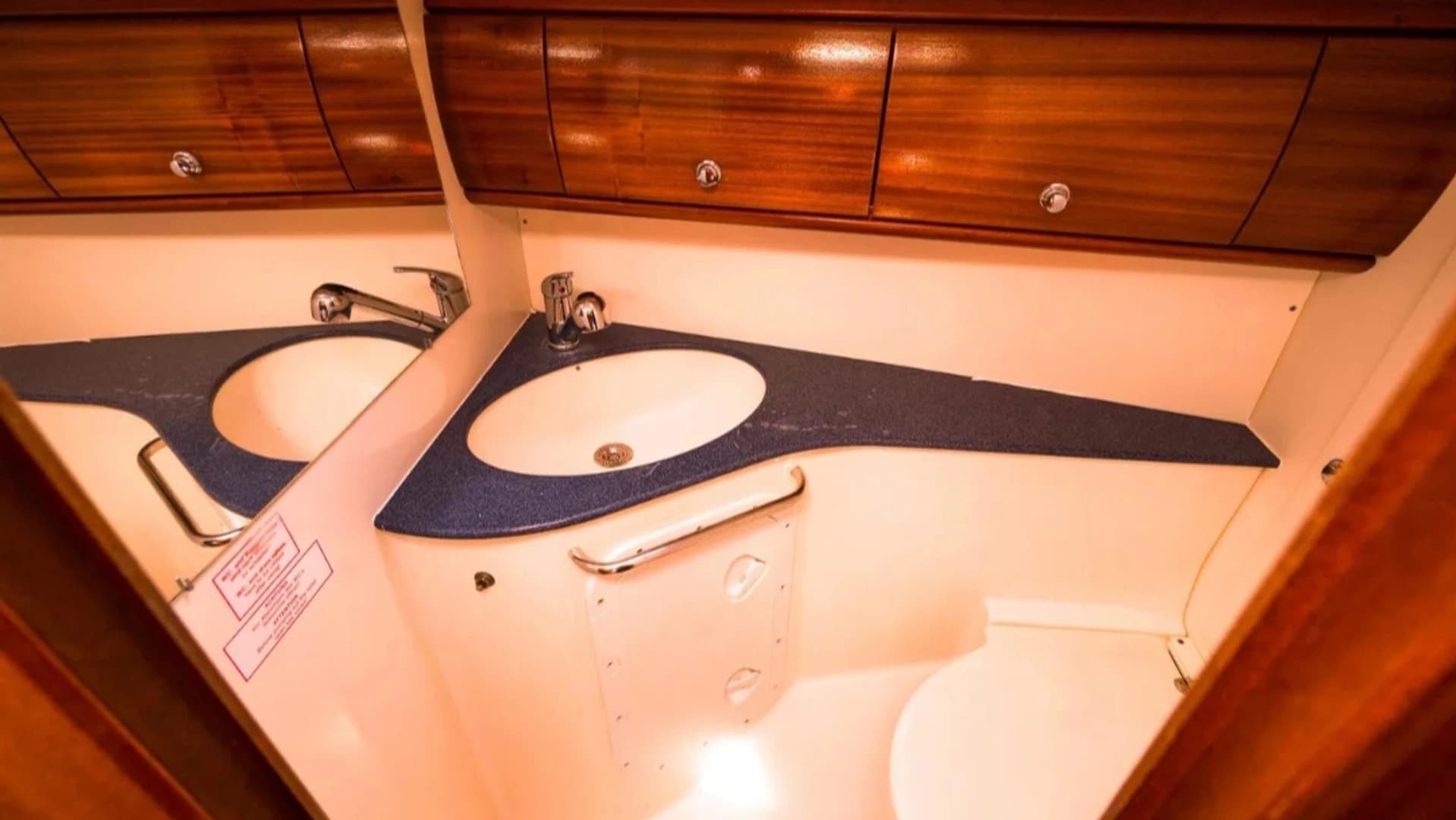 Bavaria 44 - photo 6