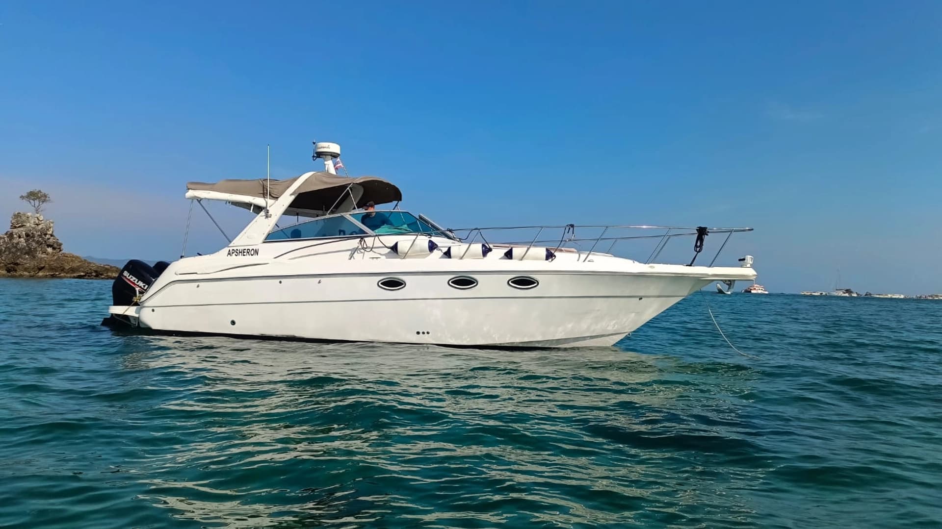 Fish Point - boat photo