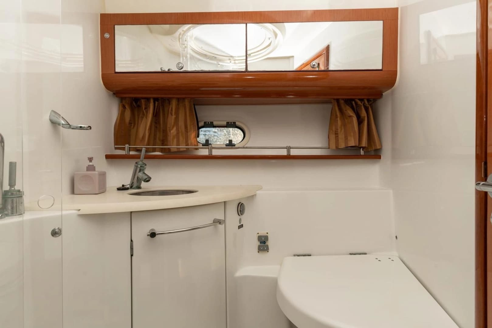 Prestige 42 - photo 4