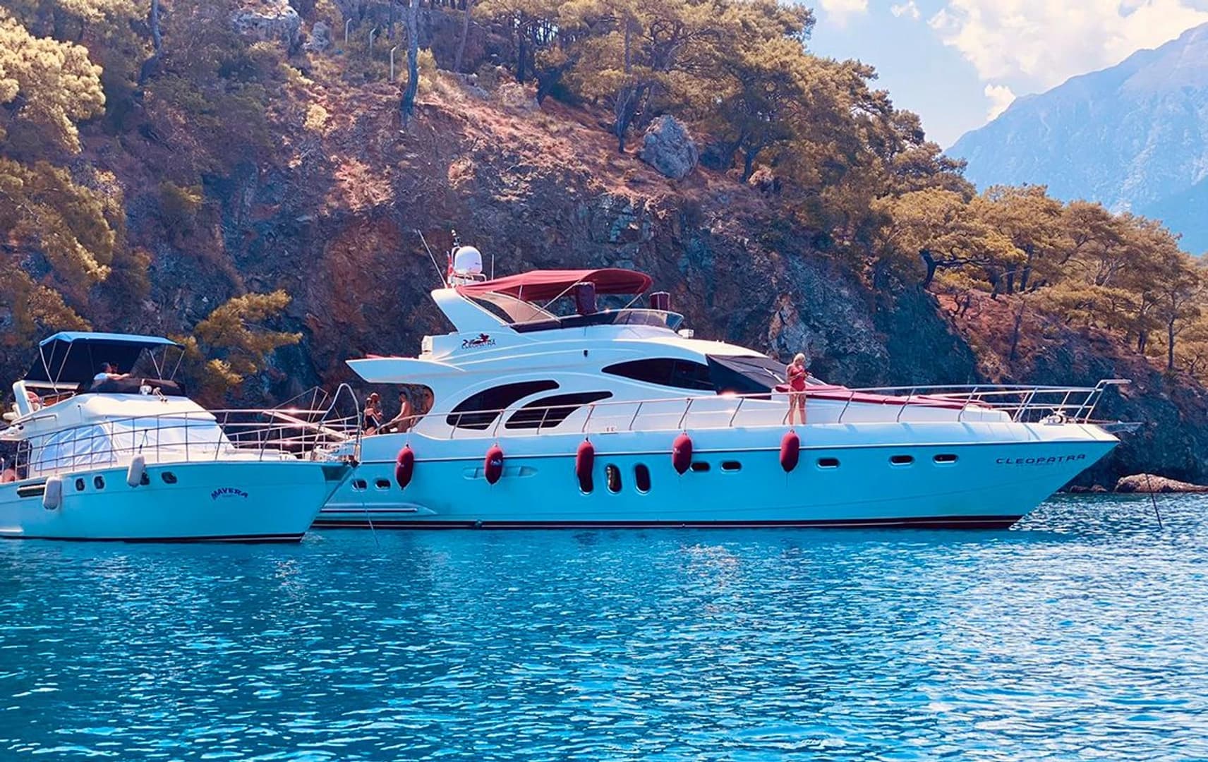 Cleopatra Luxury - photo 10