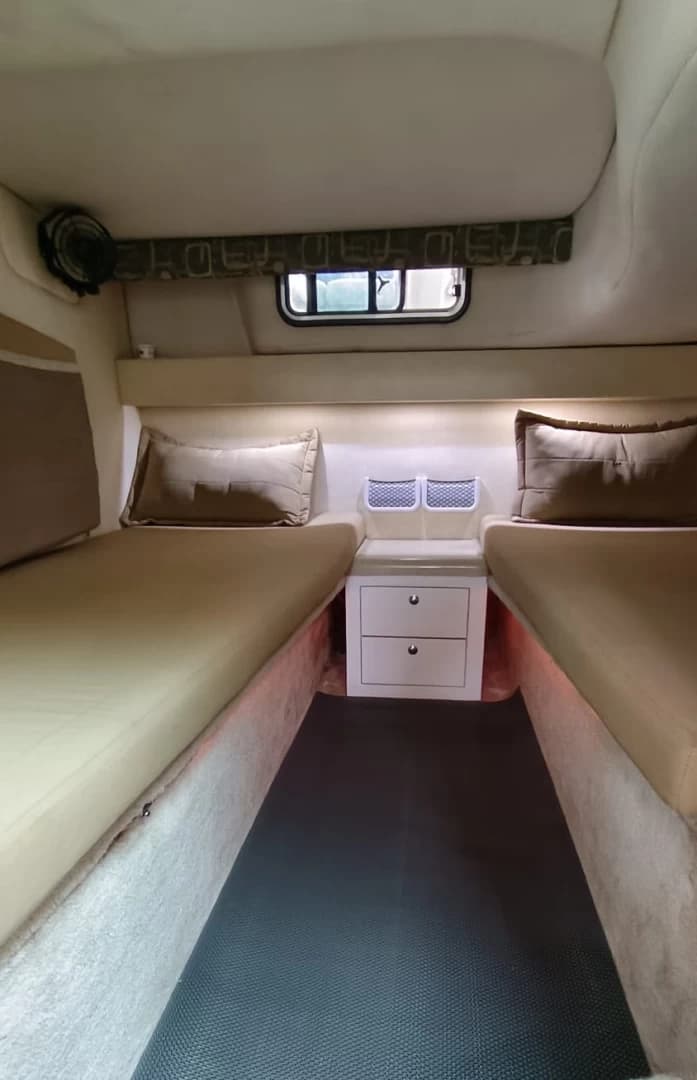 MONTEREY 322 CRUISER - photo 11