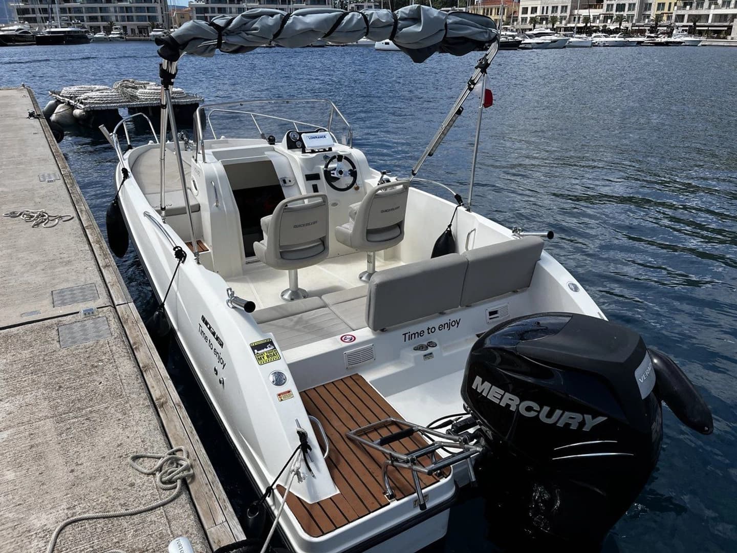 QuickSilver Active 675 SunDeck - photo 6