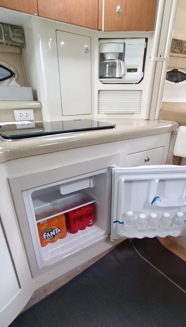 MONTEREY 322 CRUISER - photo 12