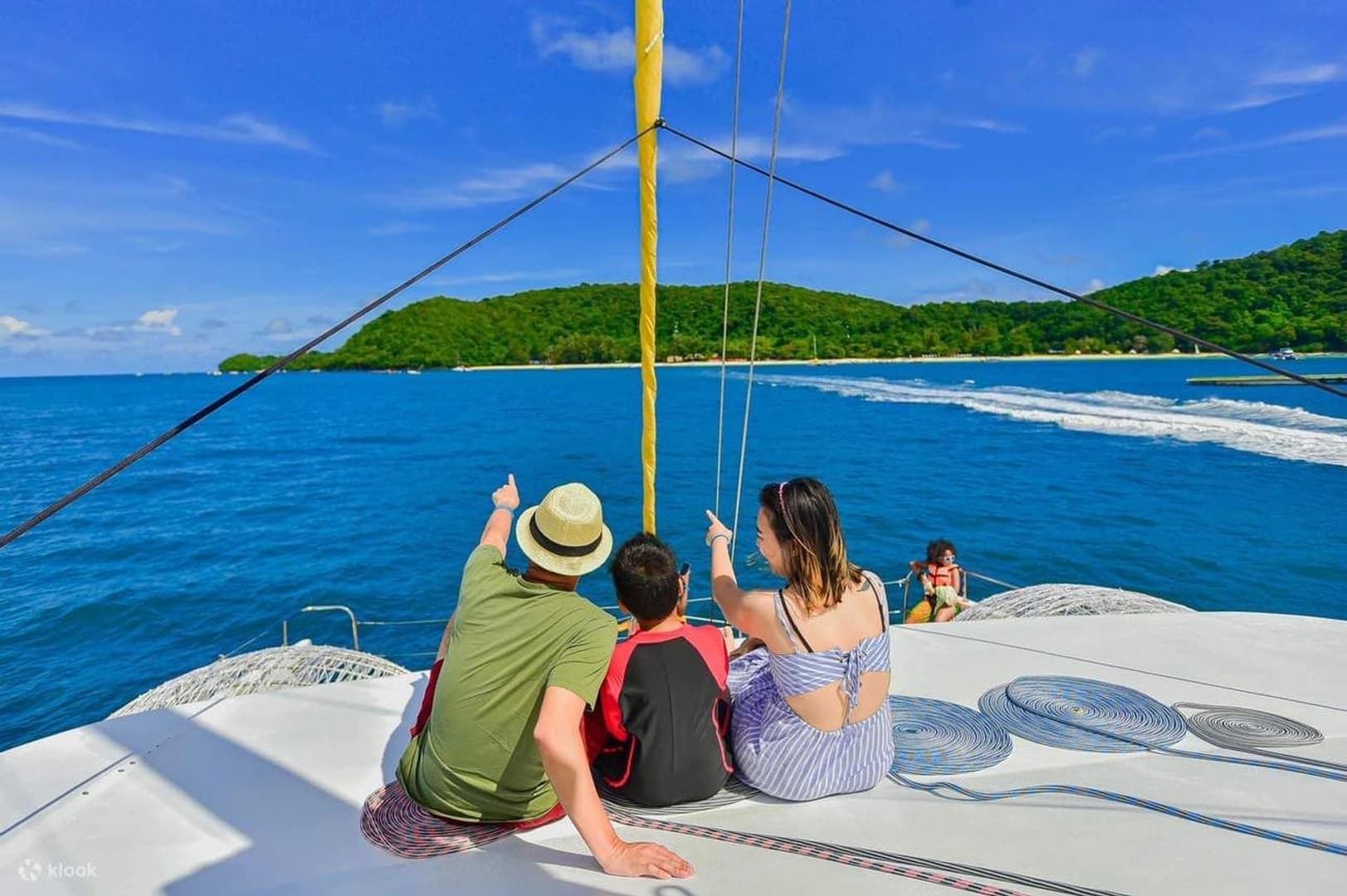 Discover Phuket aboard Catspace catamaran - photo 8