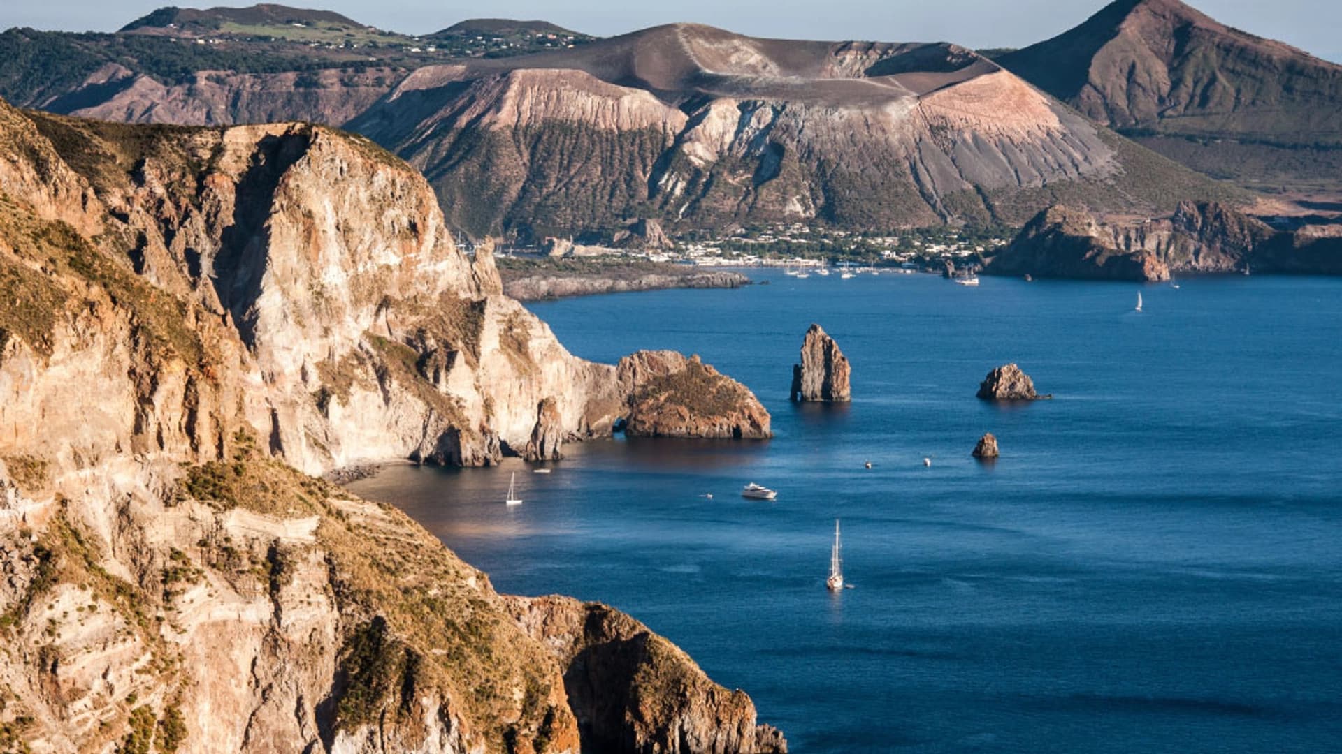 Gulet cruise aboard "KAPTAN YILMAZ II" around the Aeolian Islands - photo 9