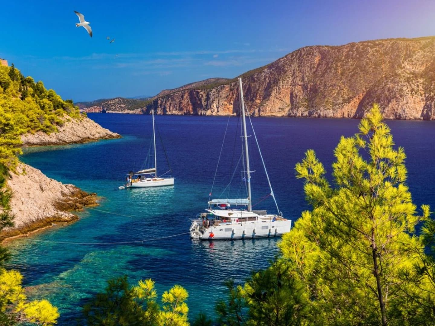 Yacht trips in Greece - boat photo