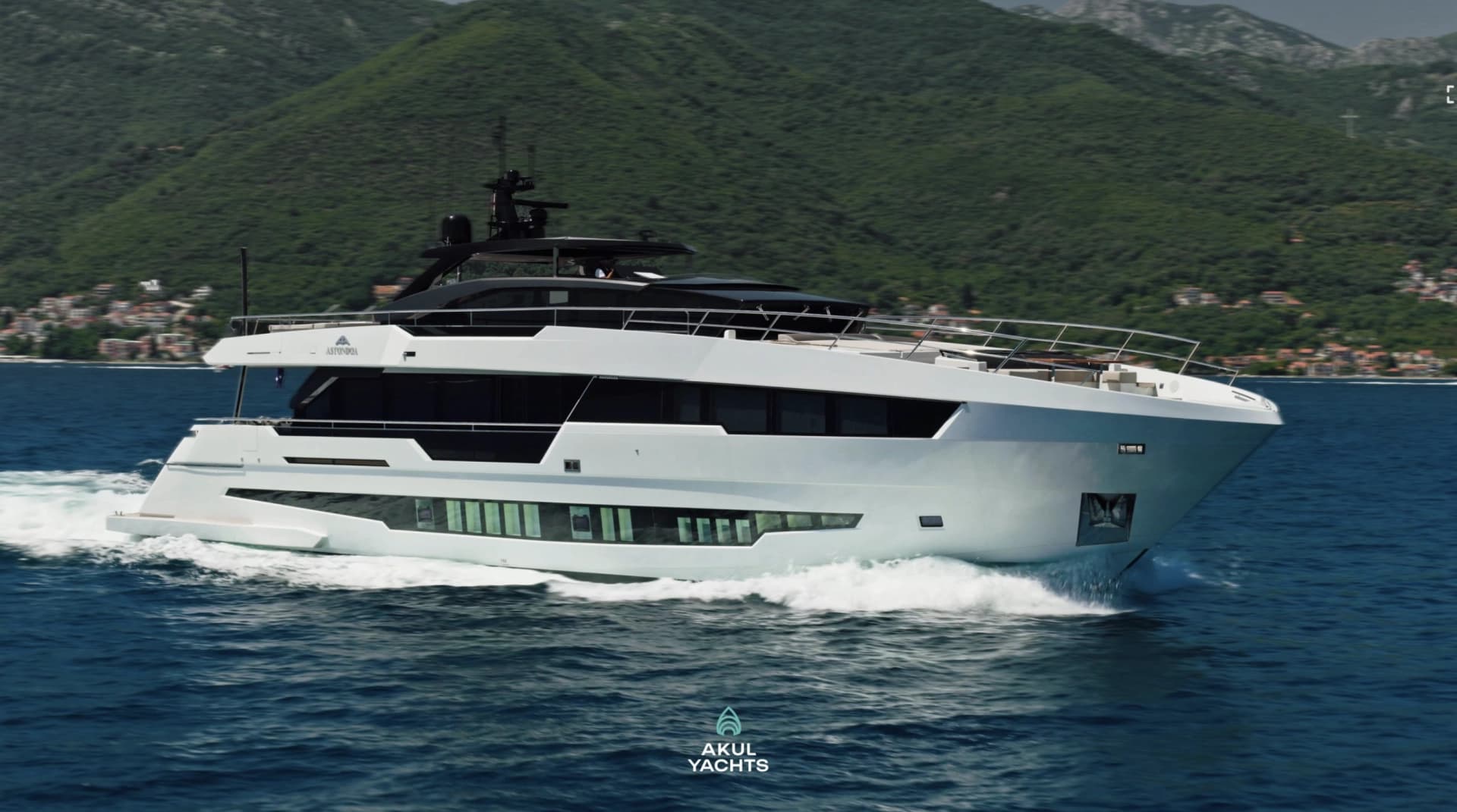 Astondoa 100 Century - photo 11