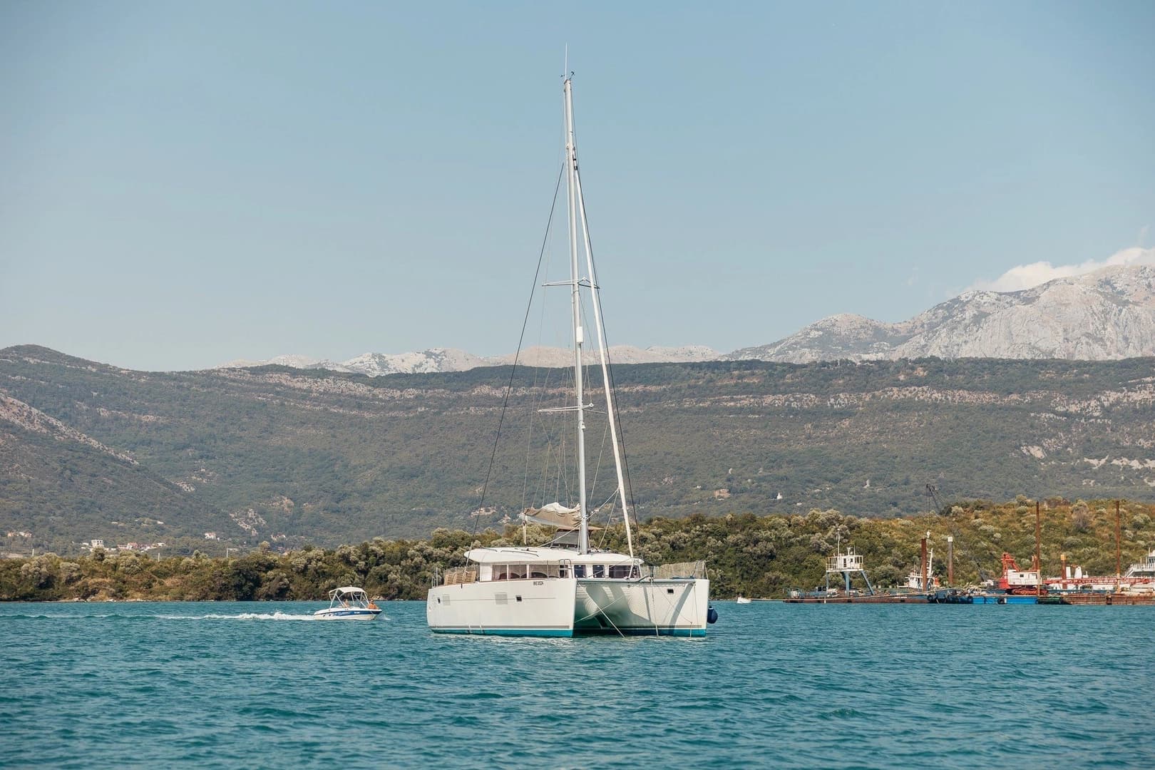 Lagoon Catamaran - photo 2