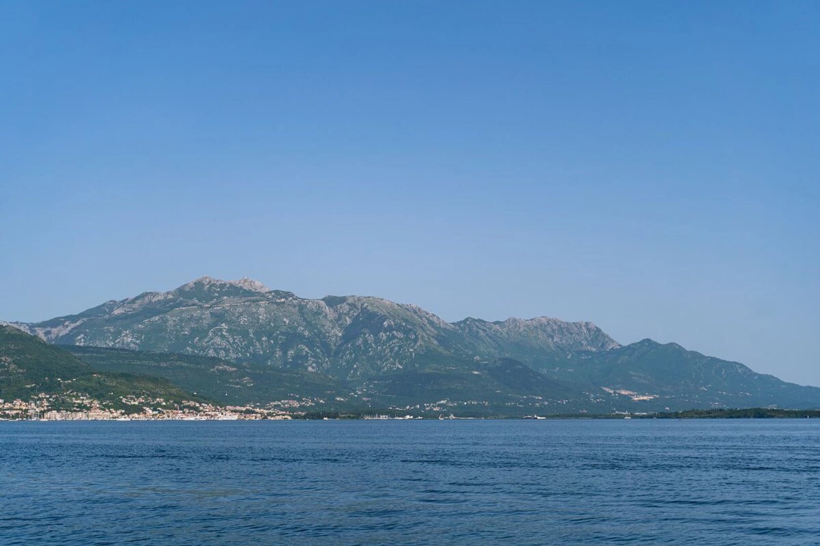 Motor yacht Lustica Bay - photo 4