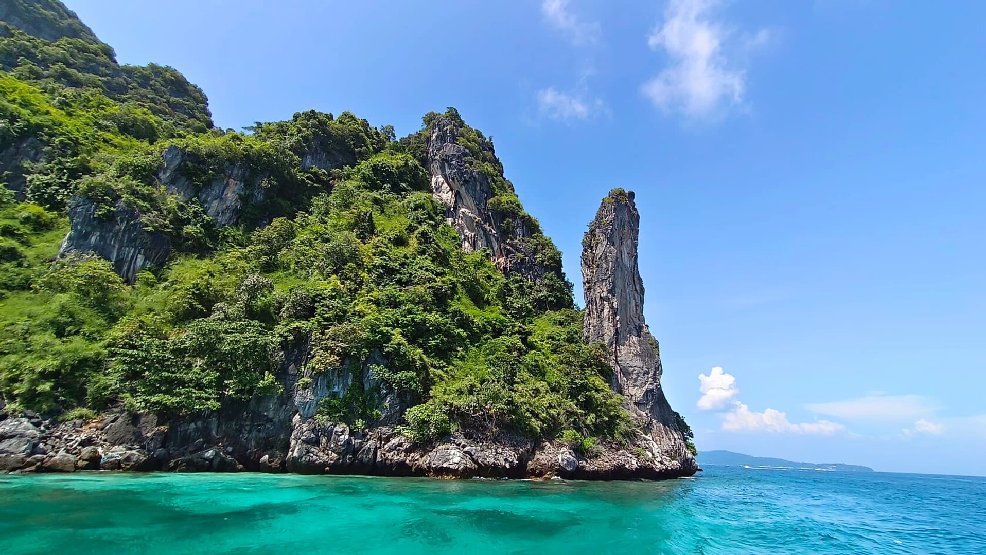 Magnificent Phi Phi - photo 8