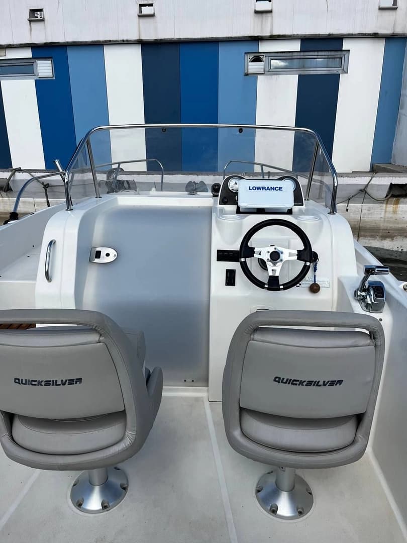 QuickSilver Active 675 SunDeck - photo 4