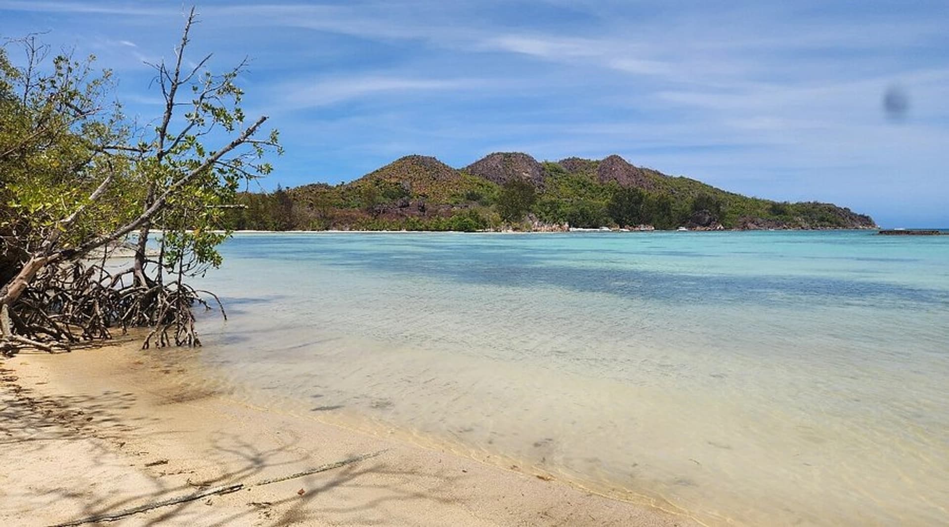 A Seaborne Palace - photo 6