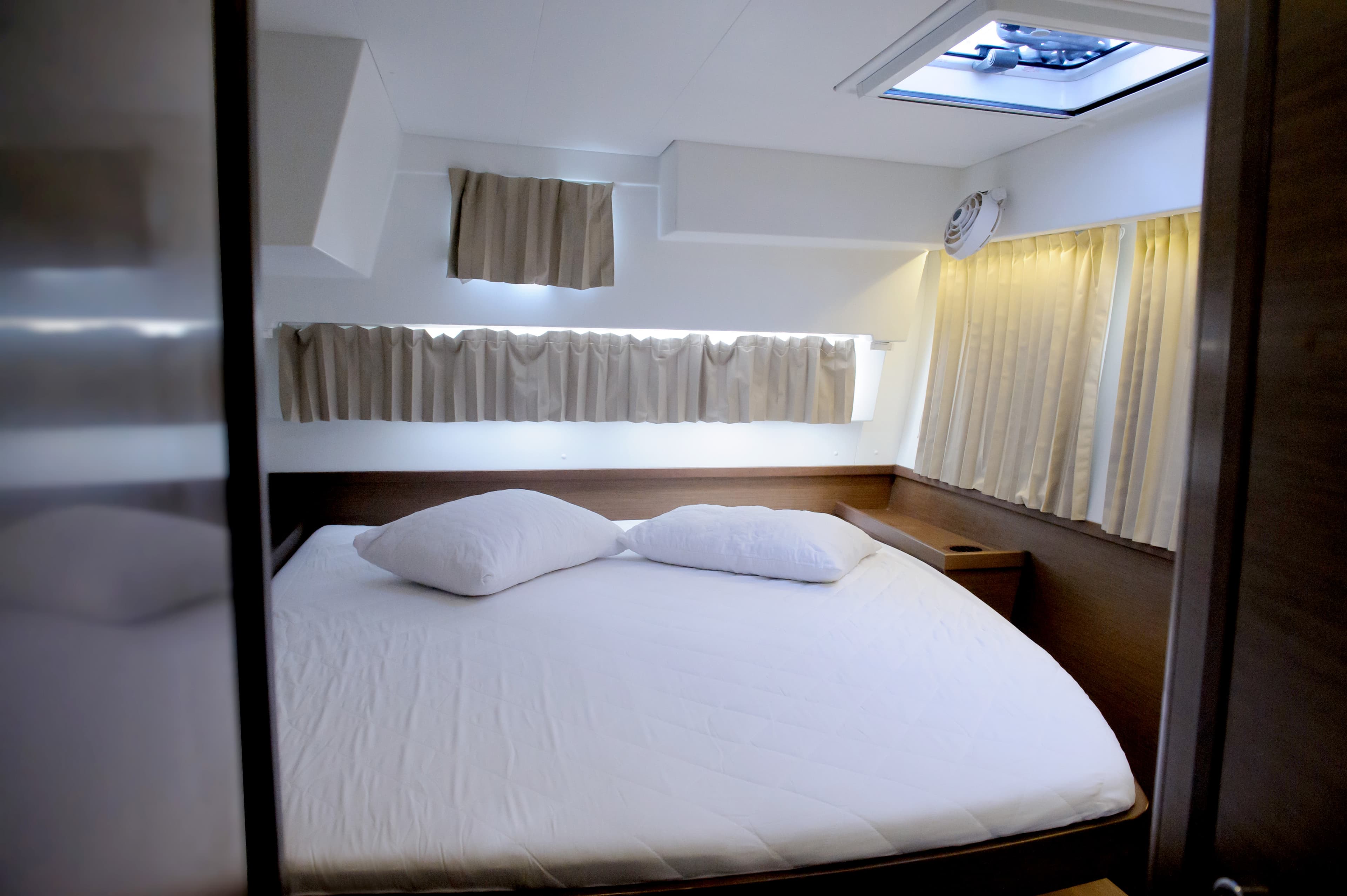 Lagoon 42 - photo 15