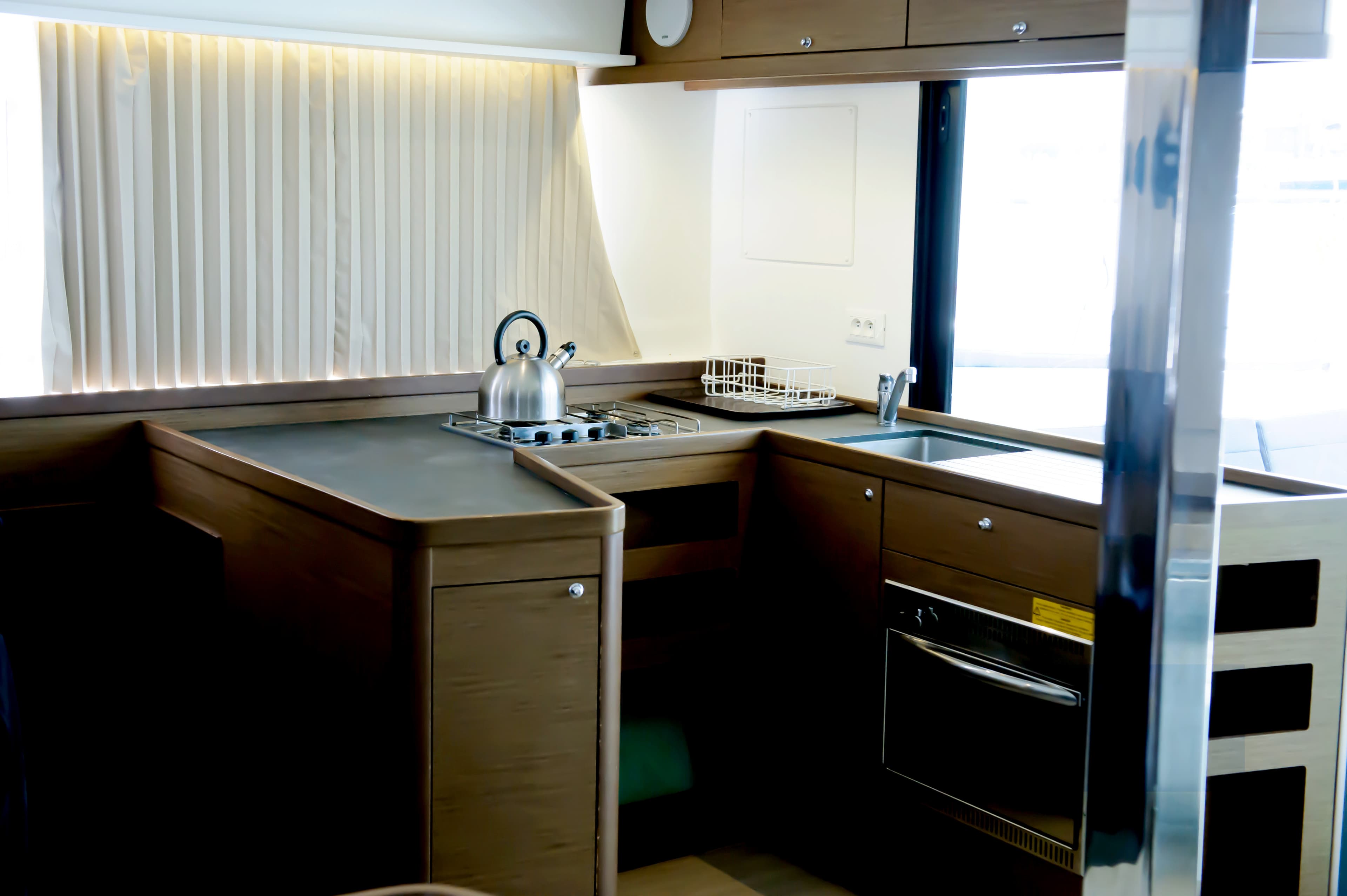 Lagoon 42 - photo 13