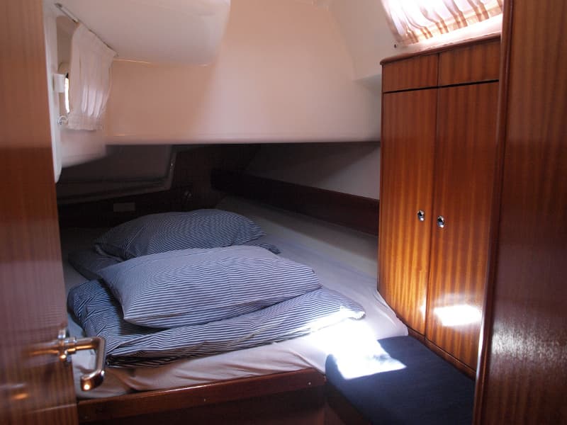 Bavaria 42 - photo 10
