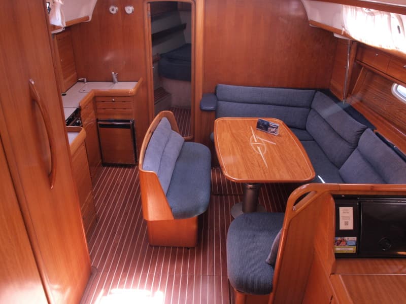 Bavaria 42 - photo 14