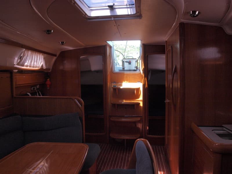 Bavaria 42 - photo 17