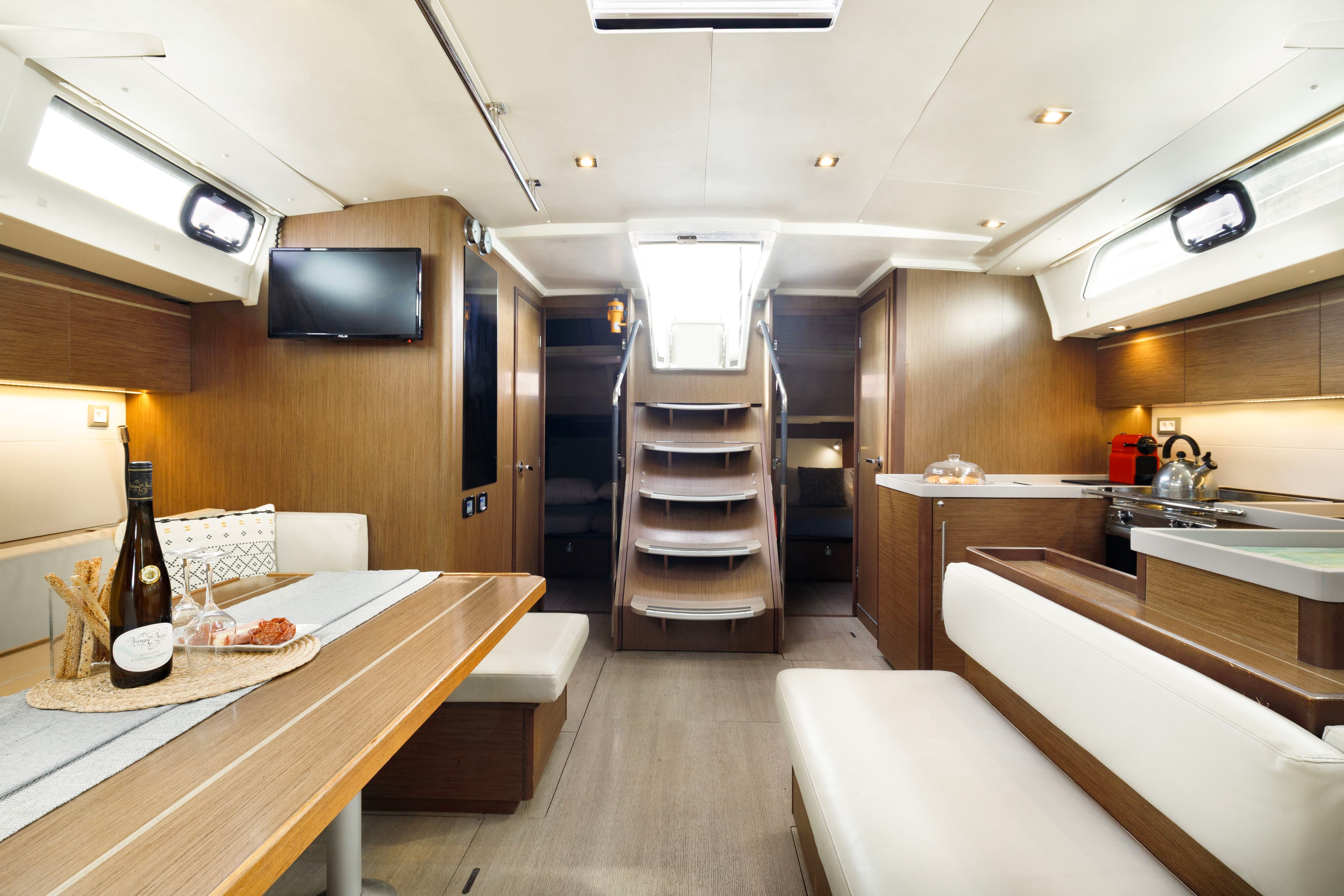 Oceanis 51.1 - photo 13