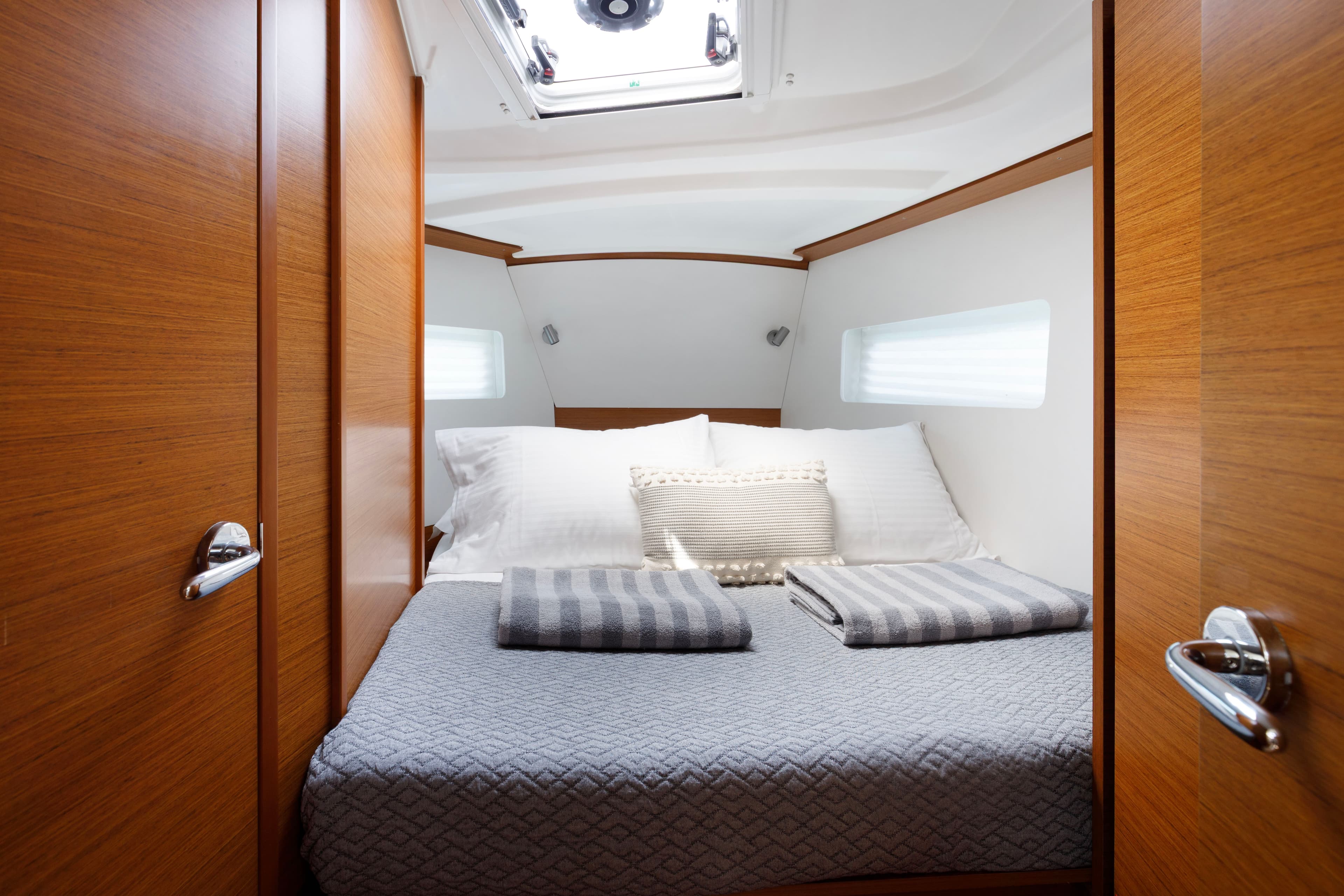 Sun Odyssey 380 - photo 10