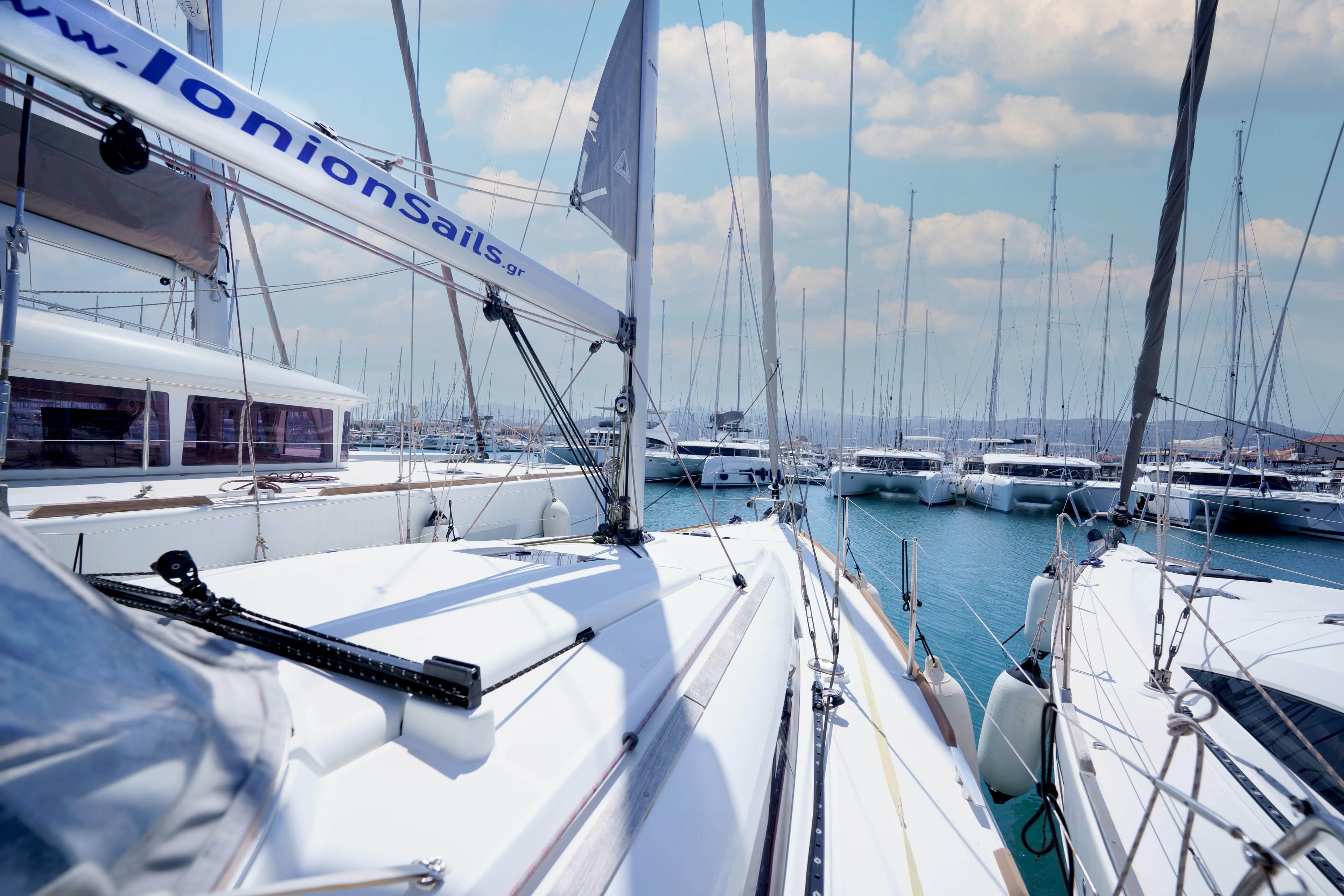 Sun Odyssey 379 - photo 4