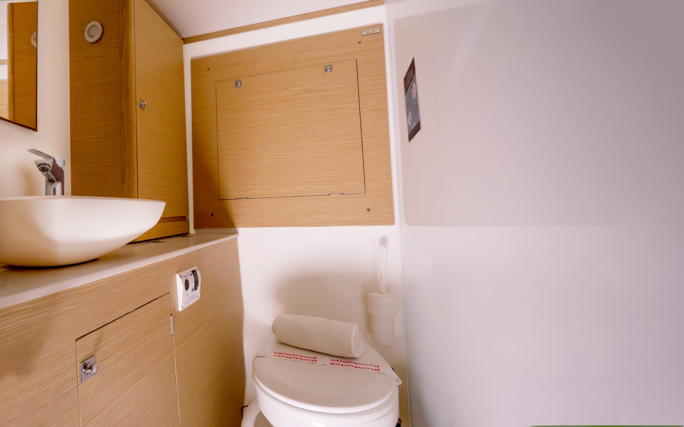 Dufour 390 - photo 15