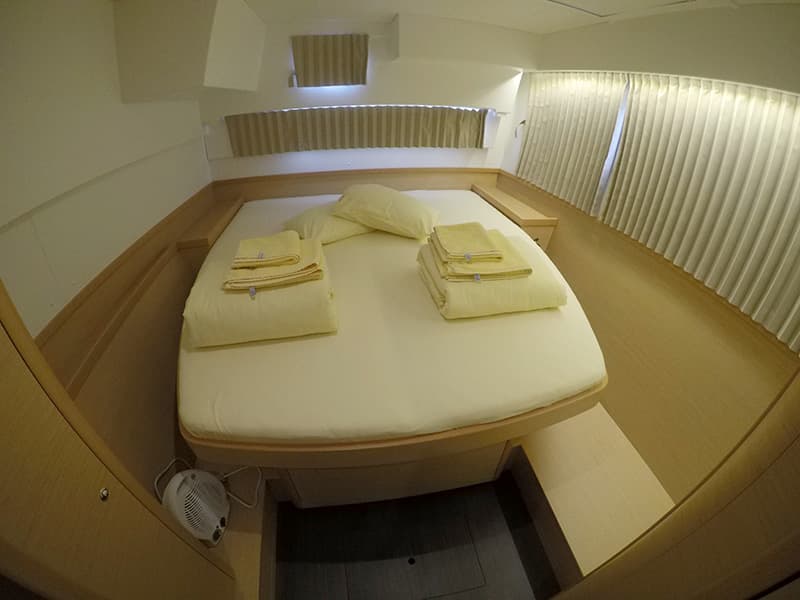 Lagoon 42 - photo 15