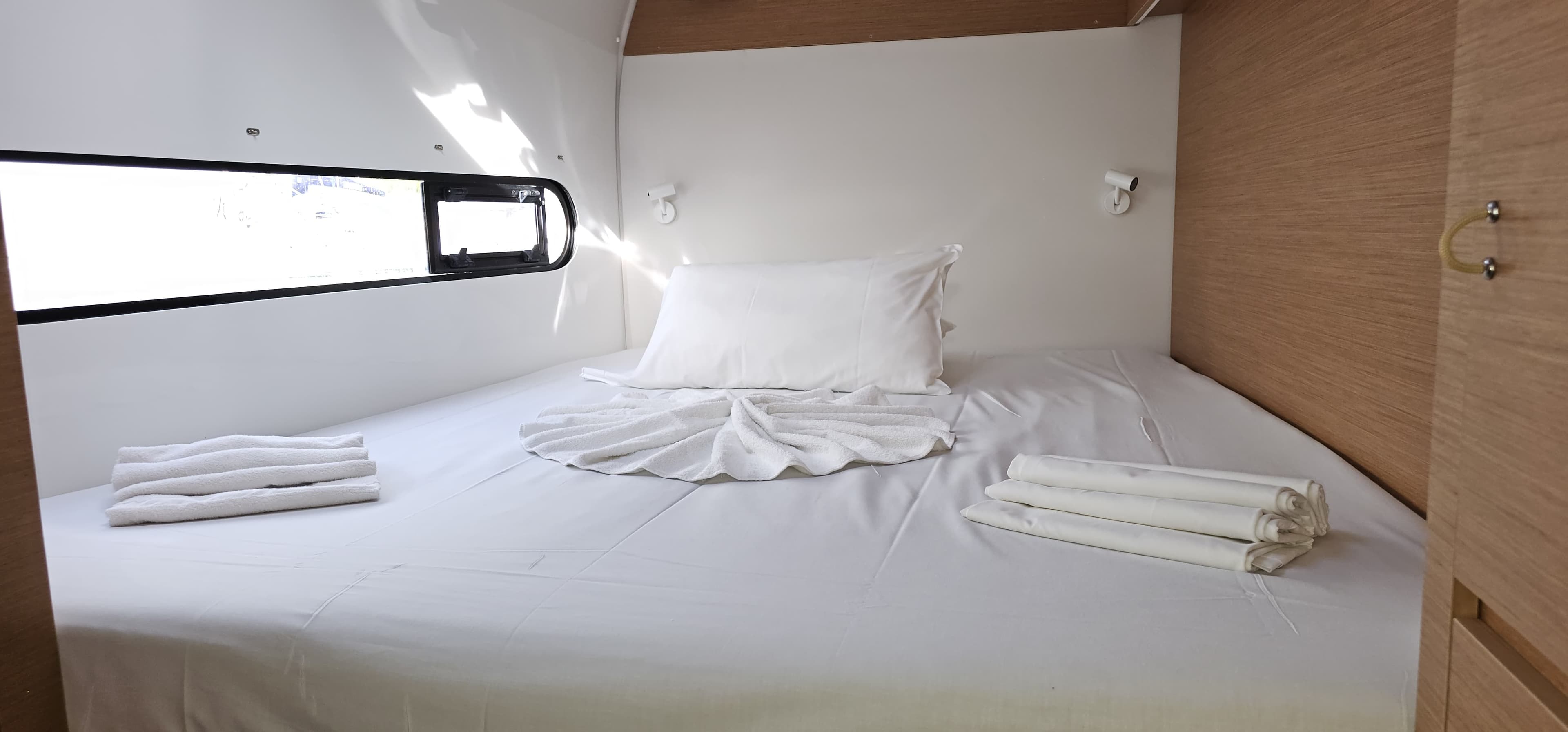 Excess 11 - photo 17