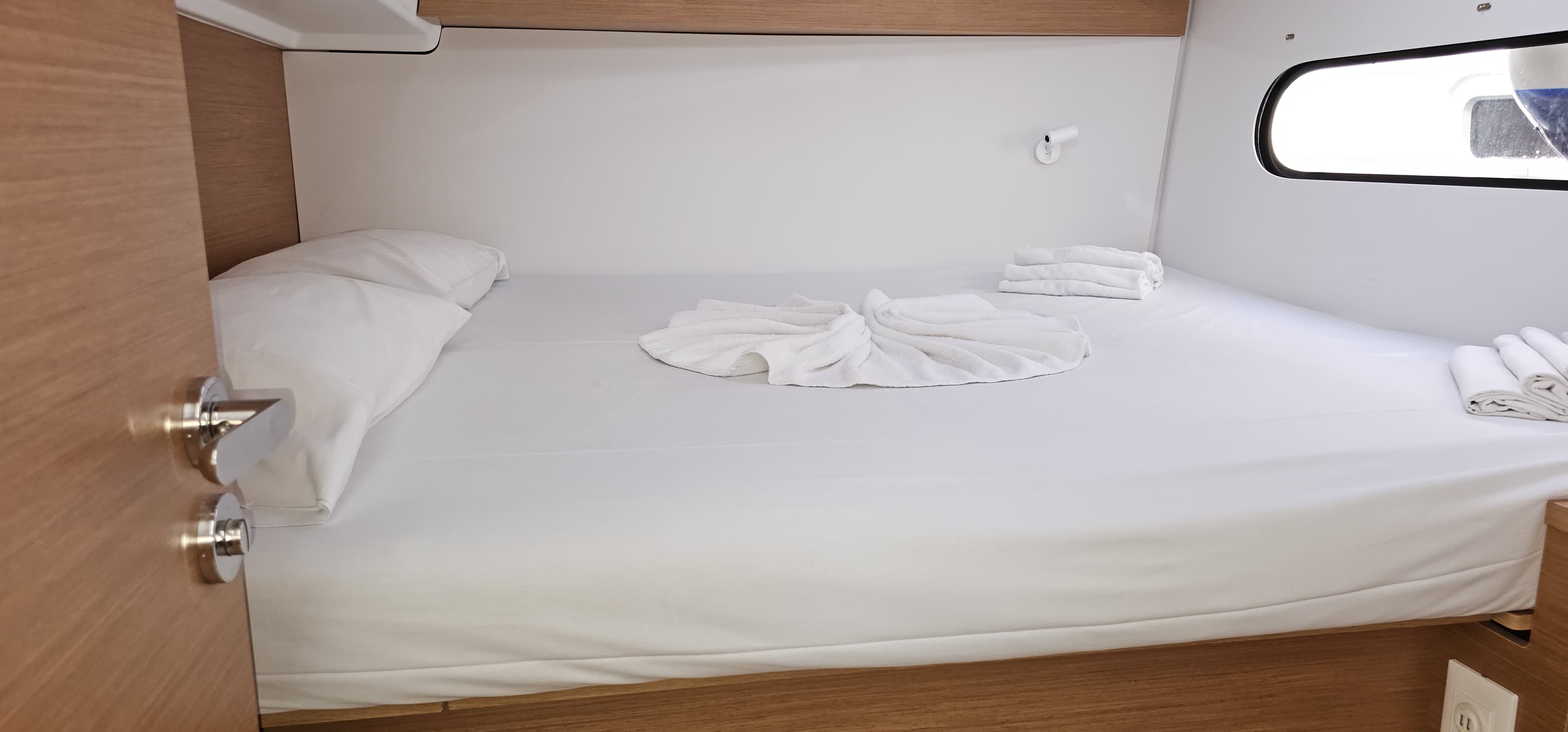 Excess 11 - photo 11