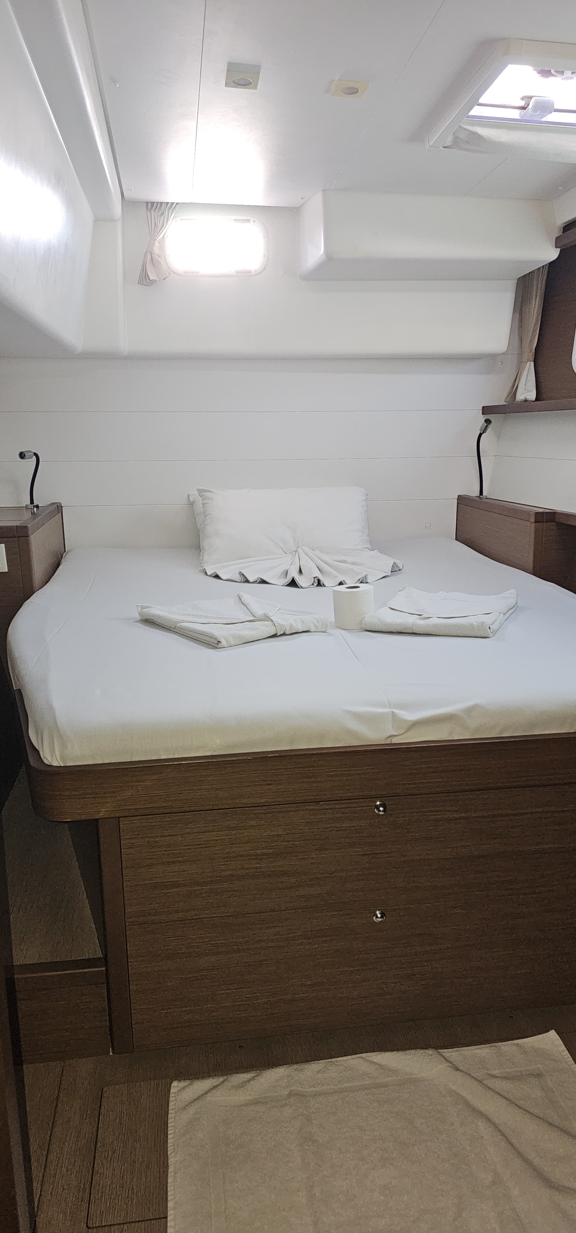 Lagoon 450 - photo 7