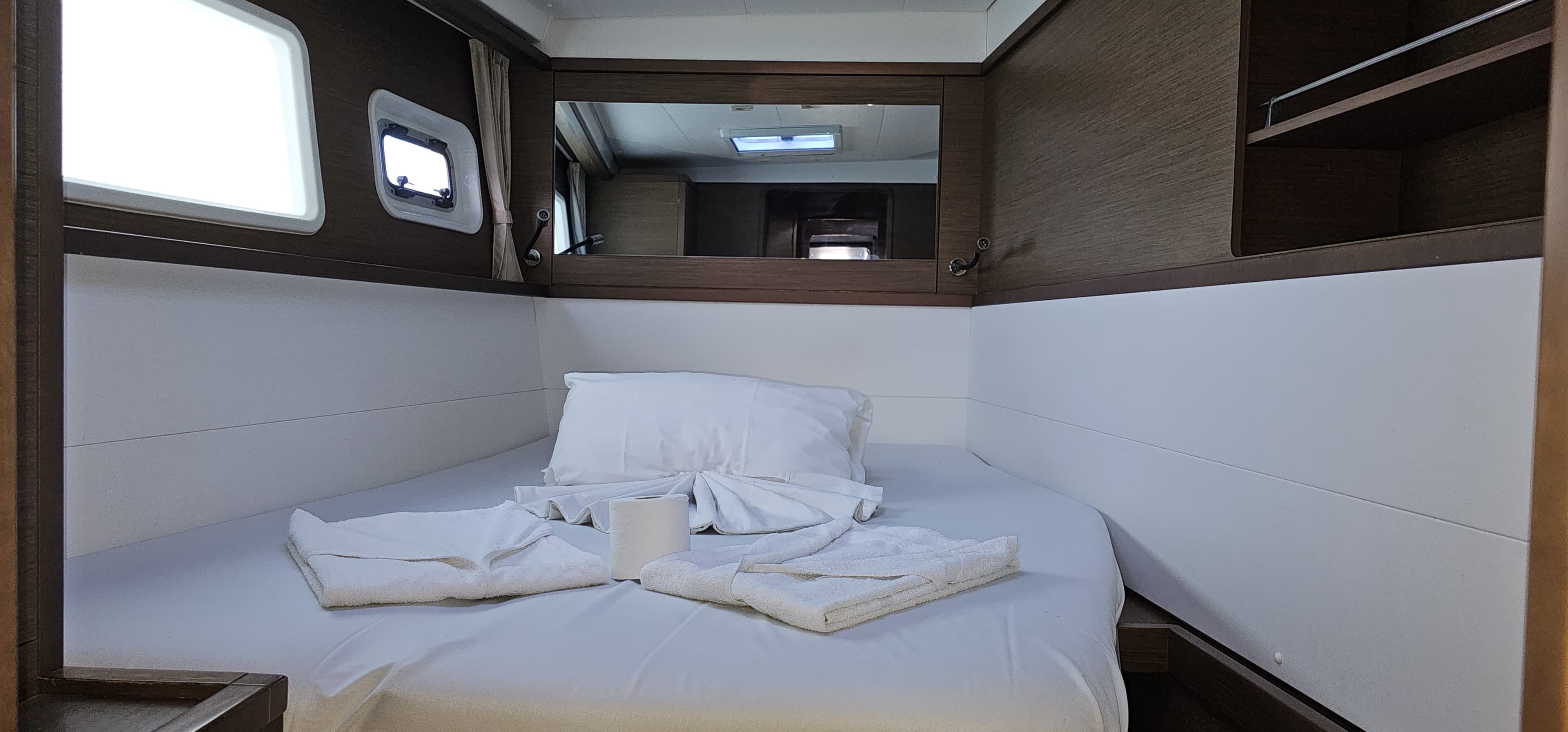 Lagoon 450 - photo 11