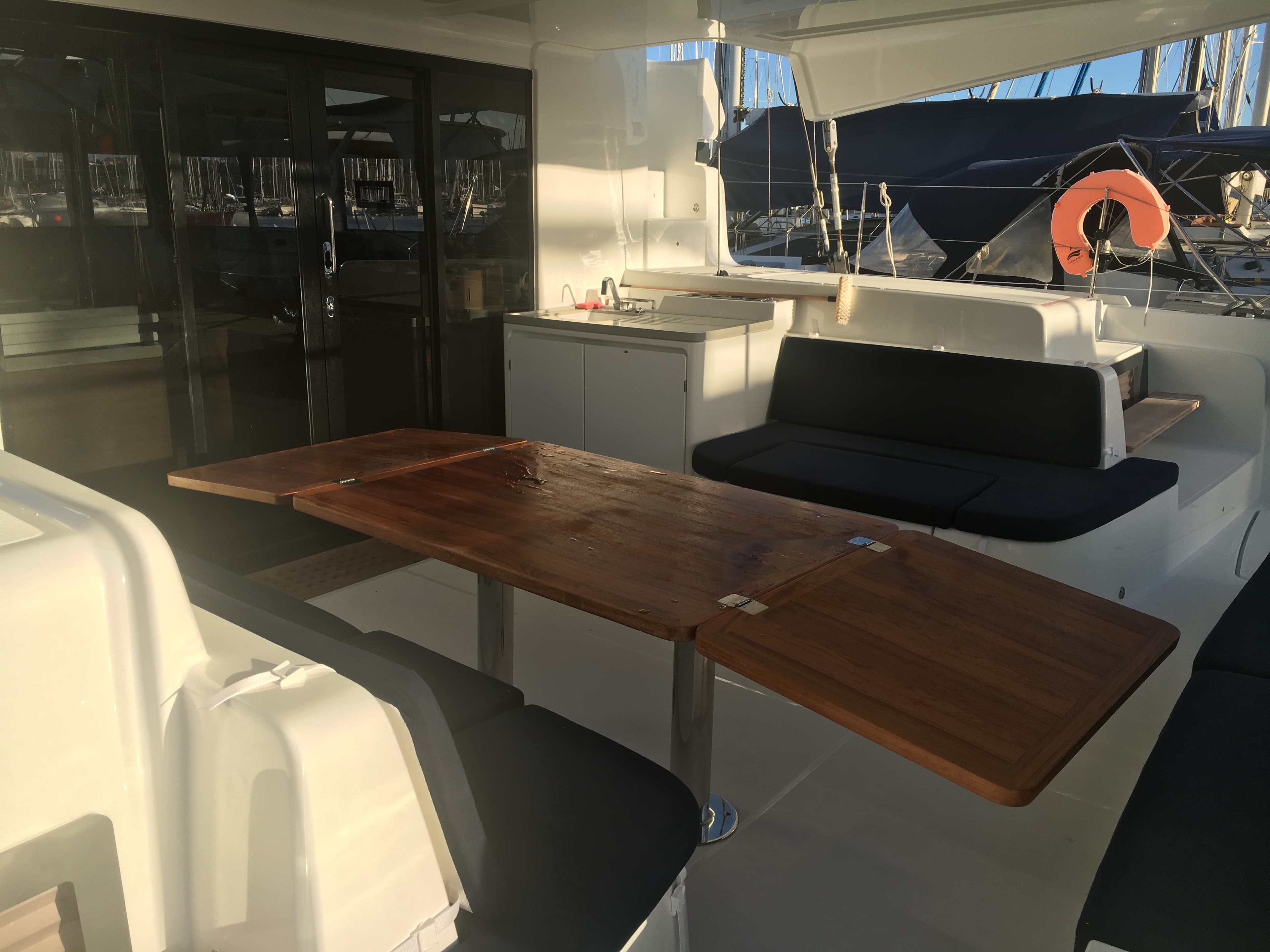 Lagoon 50 - photo 10