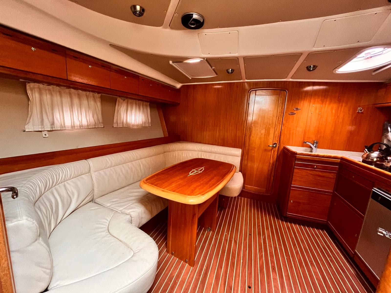 Bavaria 37 - photo 9