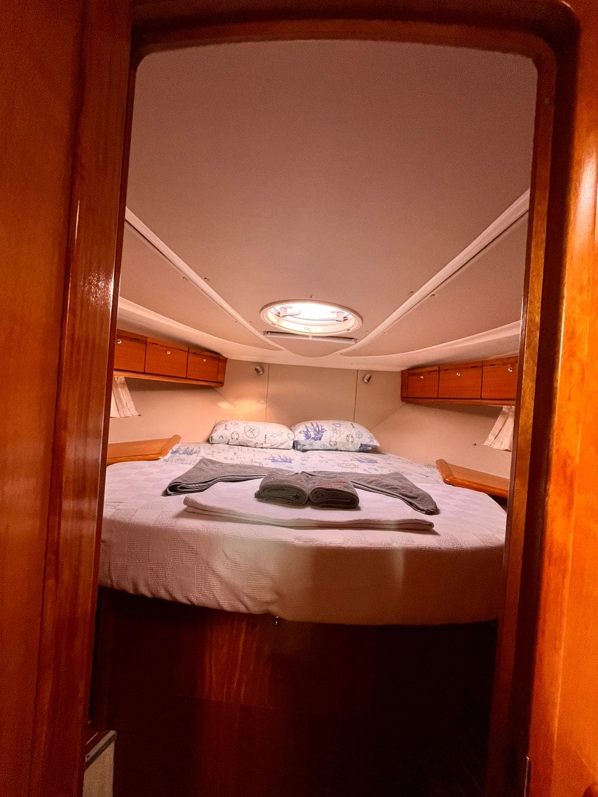 Bavaria 37 - photo 14