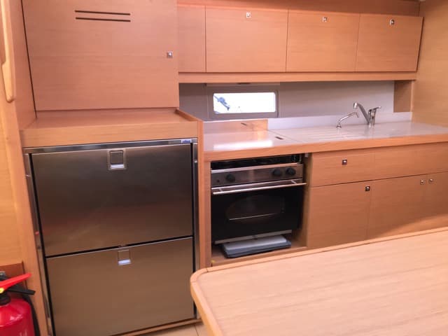 Dufour 390 Grand Large - photo 4