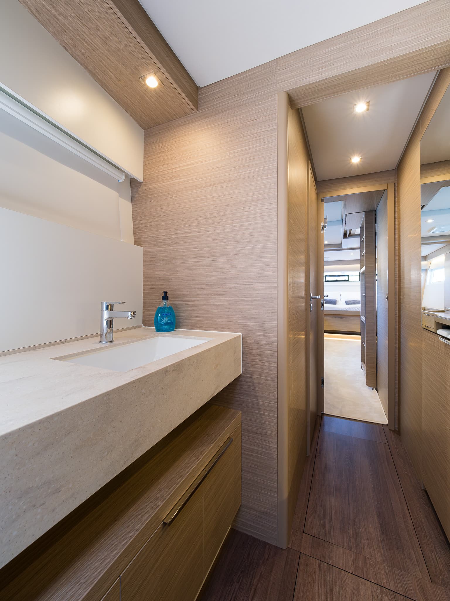 Lagoon 51 - photo 64