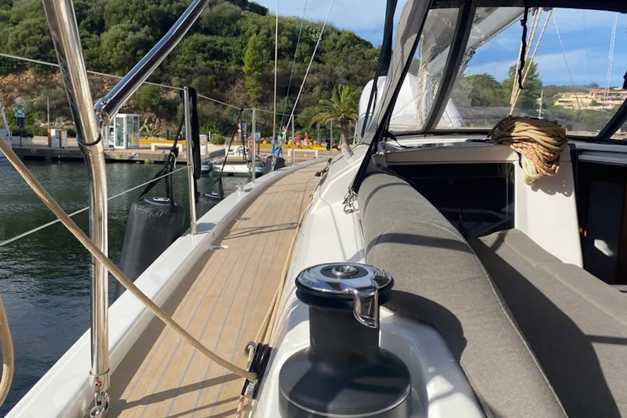 Dufour 390 - photo 15