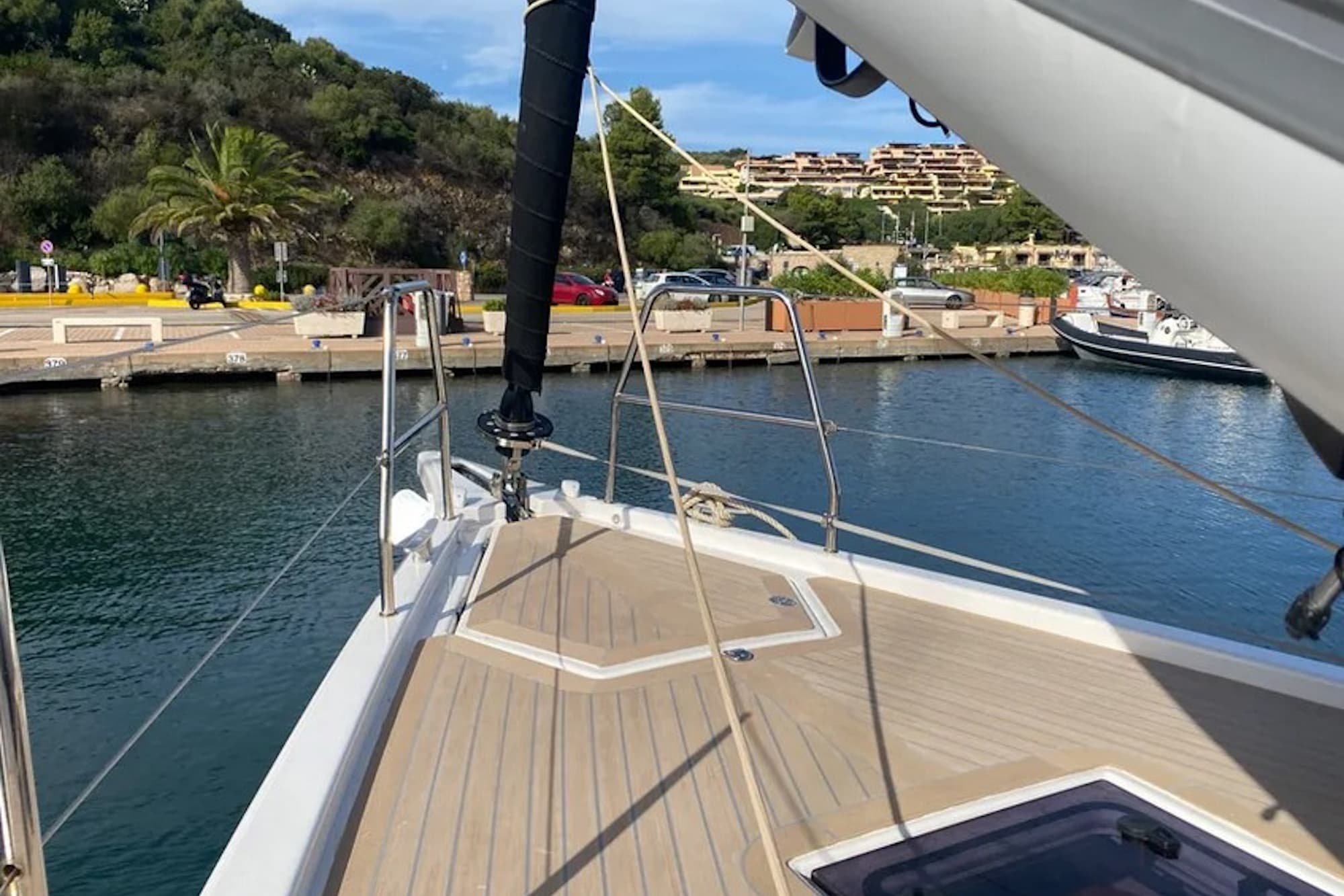 Dufour 390 - photo 9