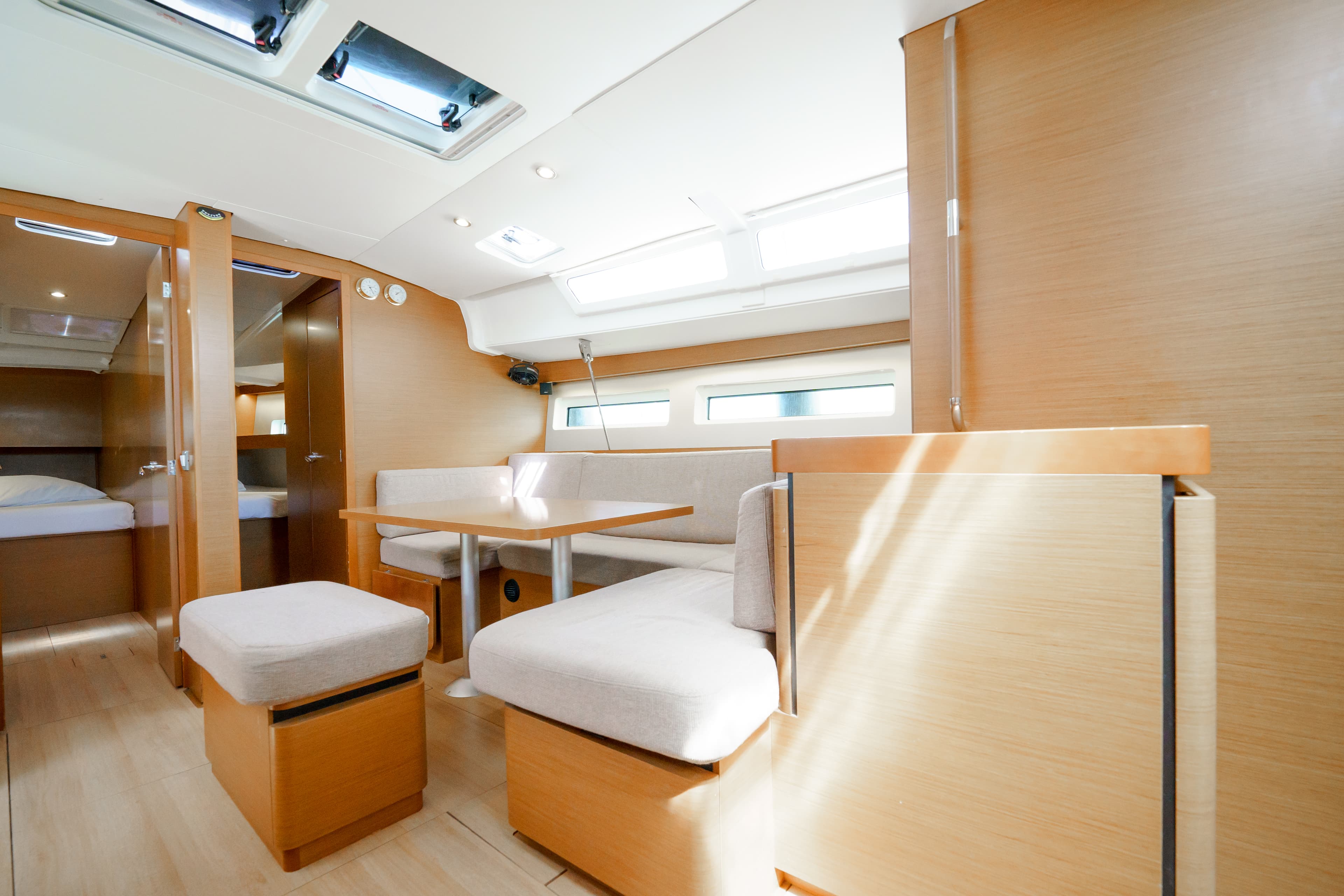 Sun Odyssey 490 - photo 11